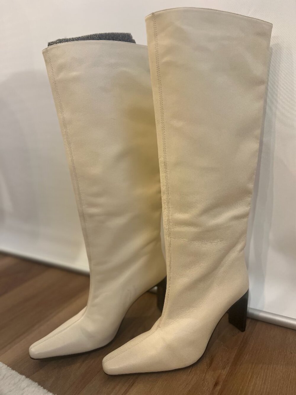 NWT WALLY HIGH HEEL BOOT CREAM with BLACK HEELS